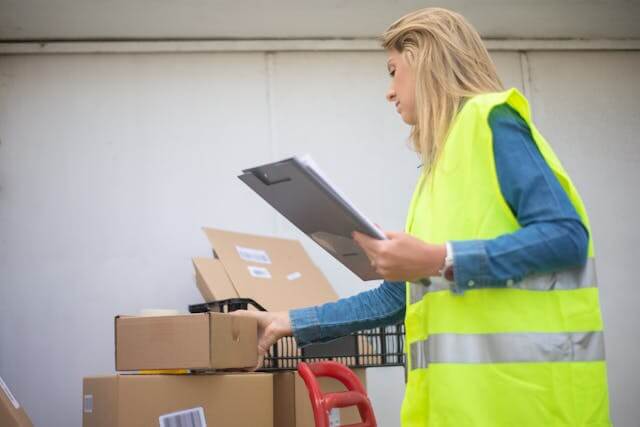 Why Smarter Parcel Management Leads To Better Business Efficiency