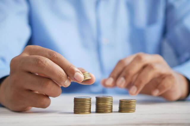 Top Ways To Stay Within Your TFSA Contribution Limit